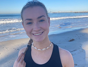 Orlagh at the beach